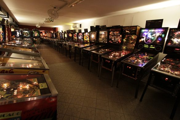 Budapest Pinball Museum: a Museum to Play In 