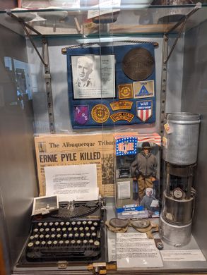 Ernie Pyle Public Library – Albuquerque, New Mexico - Atlas Obscura