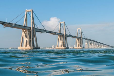 General Rafael Urdaneta Bridge.