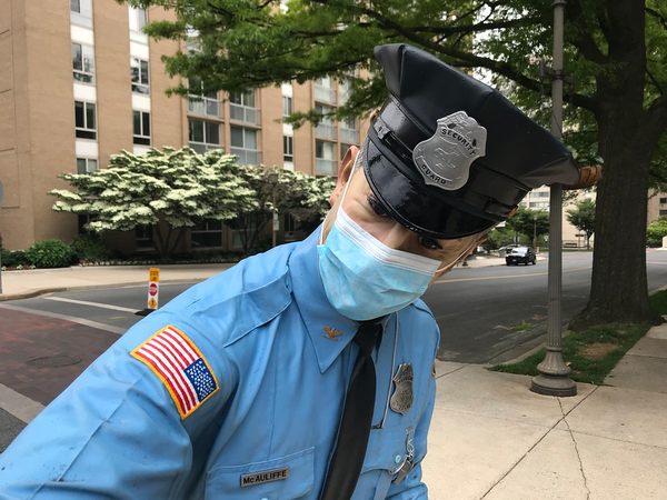 ‘Oh, It’s You, Welcome!’ in Chevy Chase, Maryland