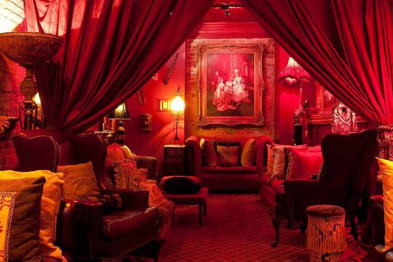 Séance Room at Muriel's Jackson Square – New Orleans ...