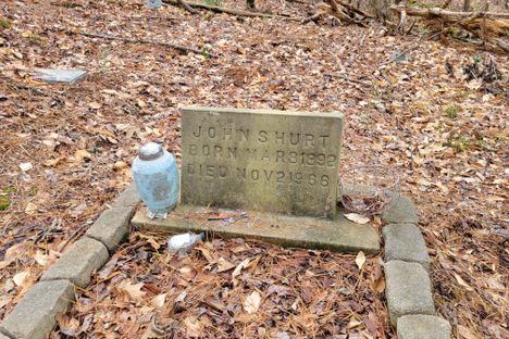 Mississippi John Hurt Grave