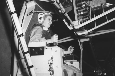 Why It's Still a Struggle to Put Women in Space in 2016