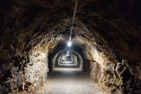 Inside the tunnel.