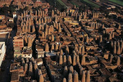 Hundreds of dovecotes in the streets of Mit Gahmr