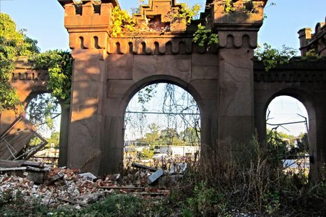 The Cemetery Owned by No One: Philadelphia's Abandoned Mount Moriah