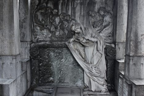 Family crypt