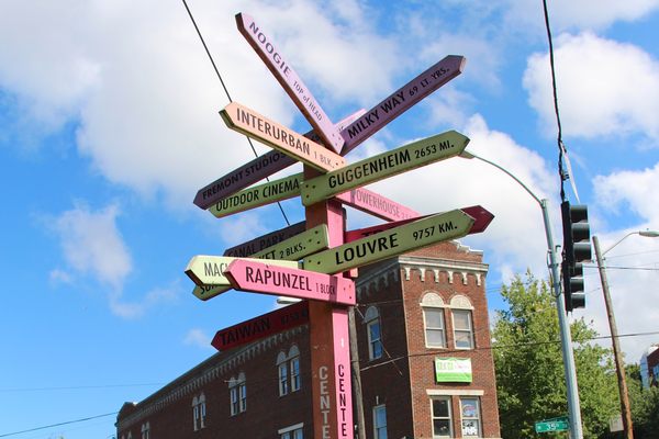 Center of the Universe Sign - Atlas Obscura