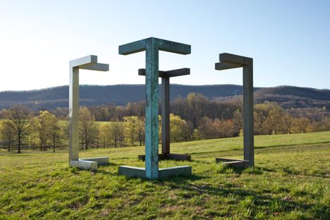 Forrest Myers's Four Corners, 1969–70. 