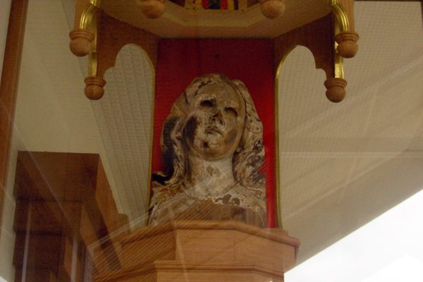 The head of Virgin Mary.