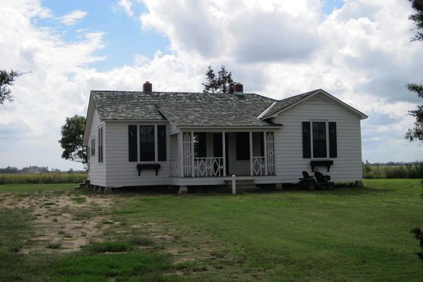 Johnny Cash’s Boyhood Home