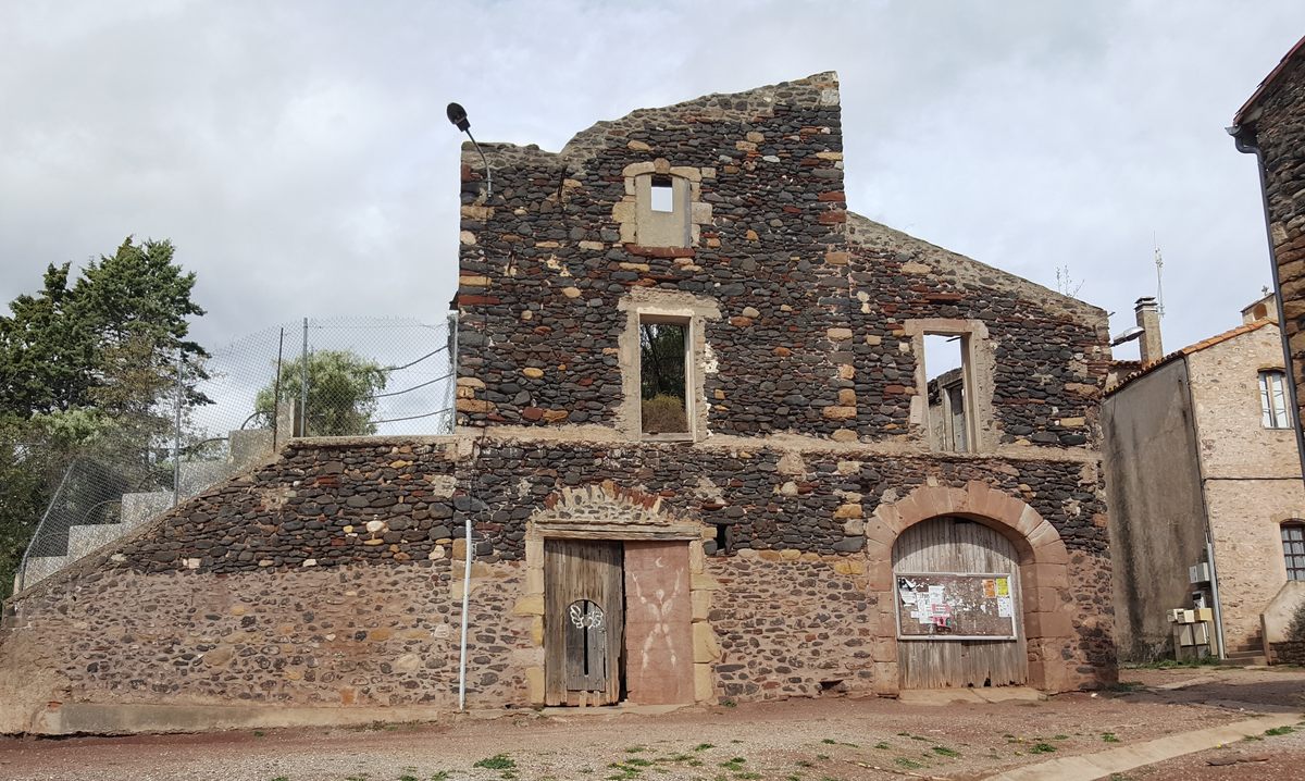 Another home left to ruin.