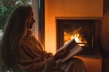 Snuggling up by a cabin’s fireplace with a terrifying tale of murder is the Norwegian way to celebrate Easter.