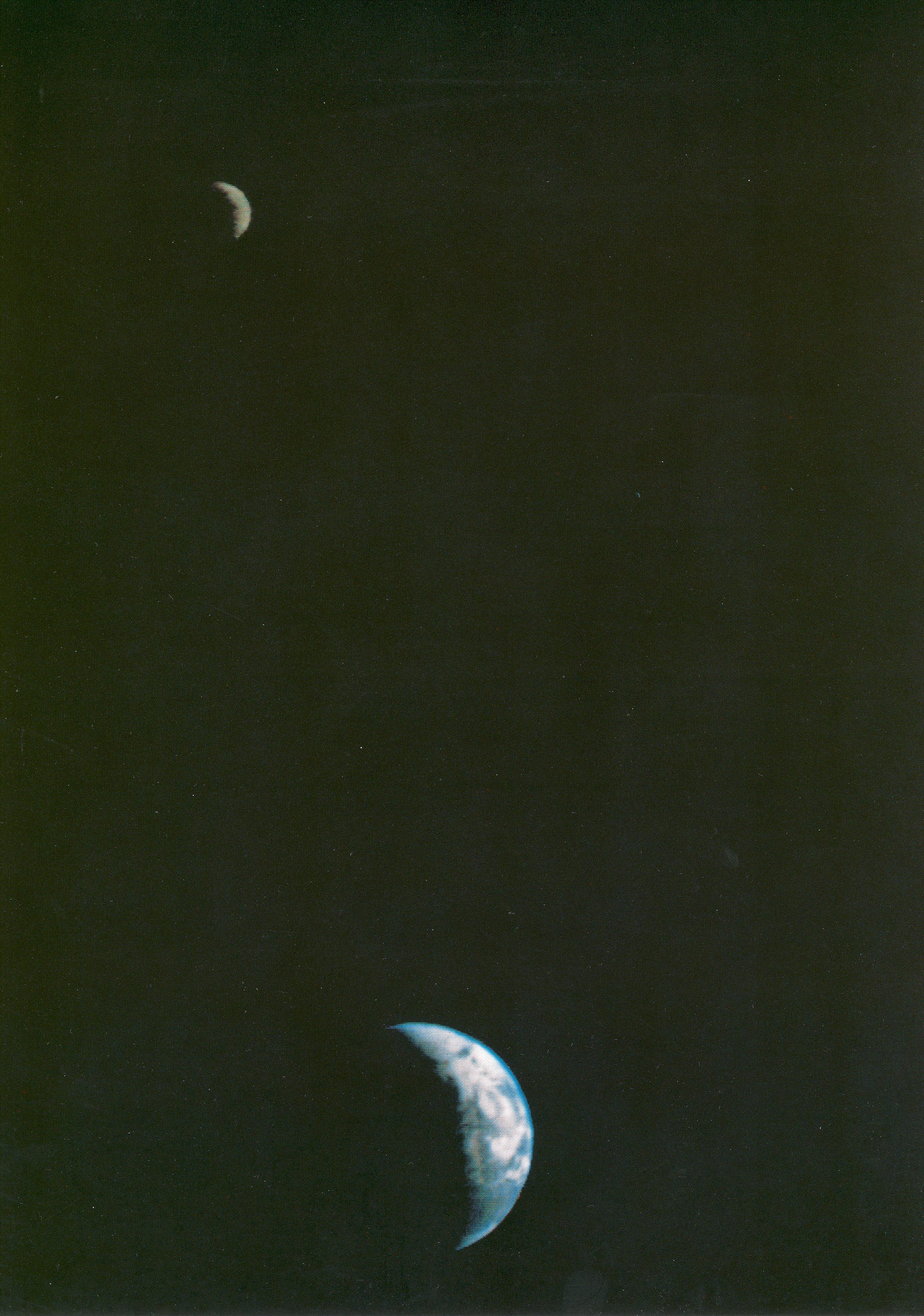 Less than two weeks after launch, Voyager 1 captured the first image of the Earth and Moon together. 