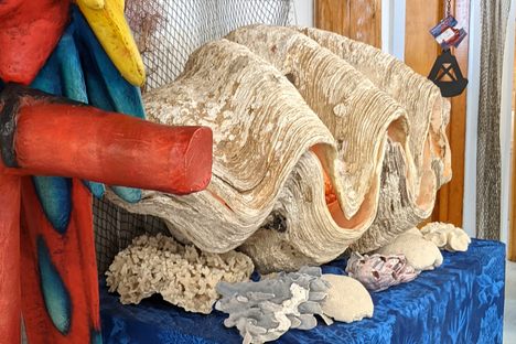 The Clam sitting upon its pedestal.