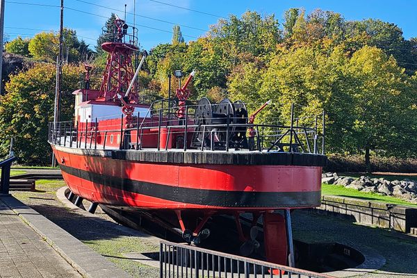 Although in need of funding, volunteers come together to repaint and restore Fireboat No. 1 in fall.
