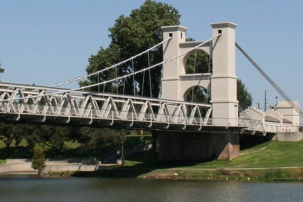 Waco Suspension Bridge from below