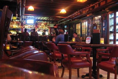 Stanza dei Sigari - Cigar Bar and Memorabilia