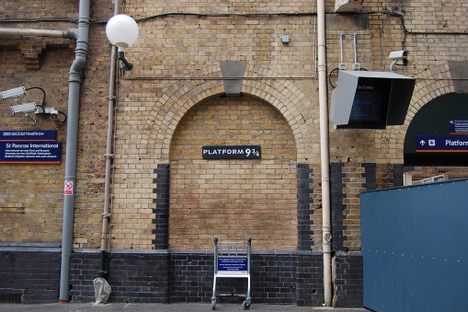 Platform 9 3/4 at King's Cross Station