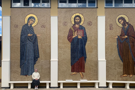 I felt small next to the icons