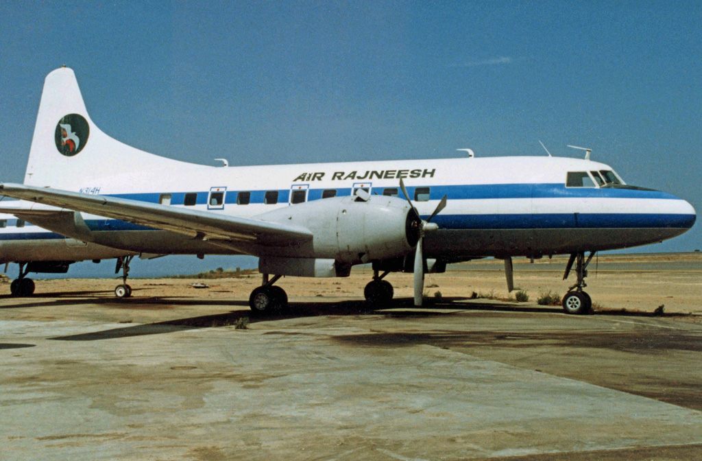 Convair 240 N314H of Air Rajneesh in 1987