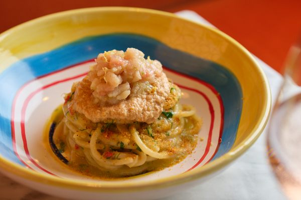 Spaghetto taratatà is named for the sound of rattling sabers.