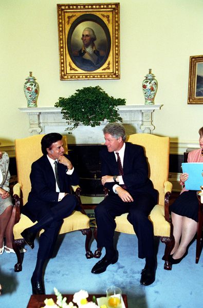 President Clinton meeting with President Carlos Menem in the Oval Office, 1993.