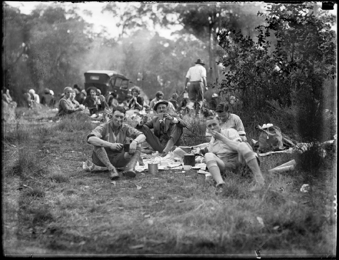 Lunches and live music kept the crowds coming.