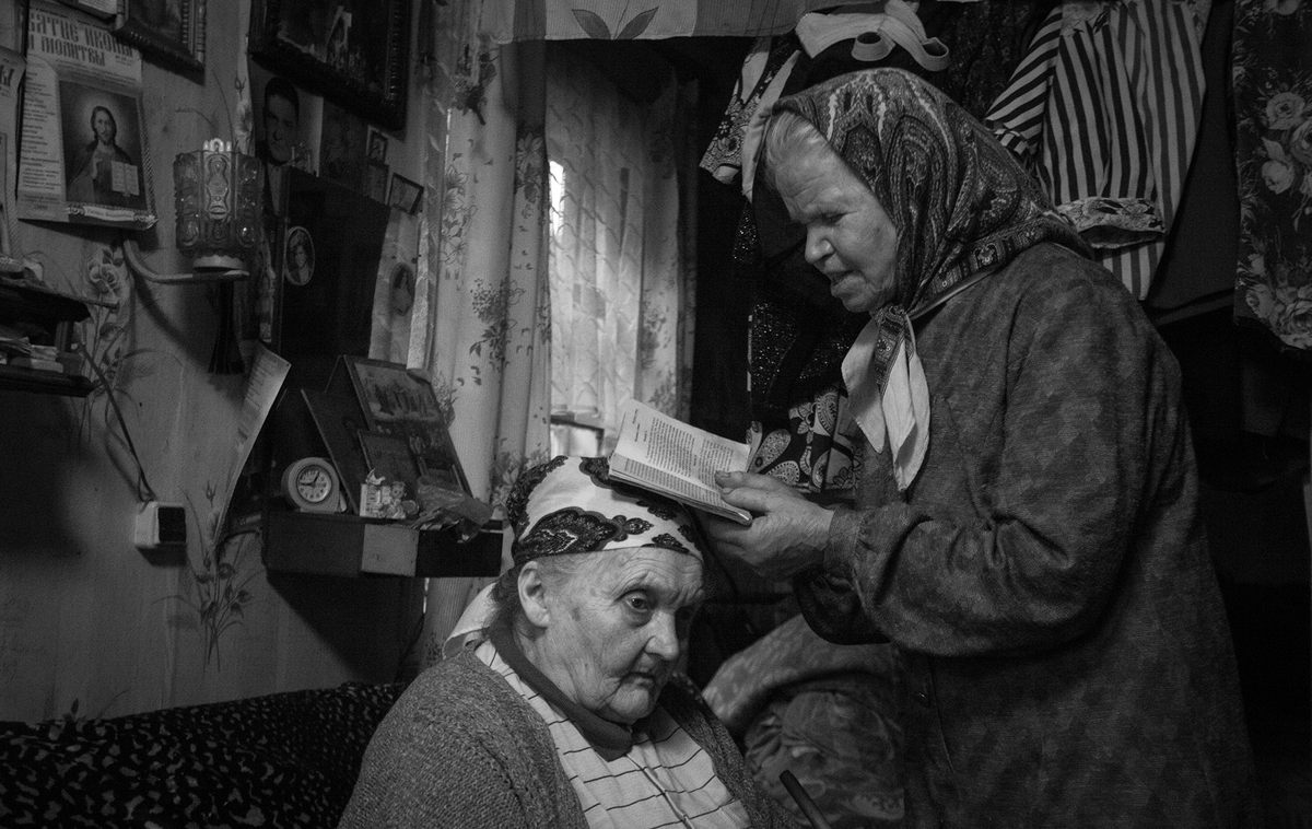 A Catholic woman is being treated by Babka Alena, though she is Orthodox.