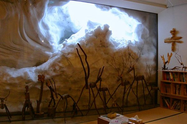 Every winter, the museum and its many picture windows become encapsulated in romantic and terrifying drifts of snow