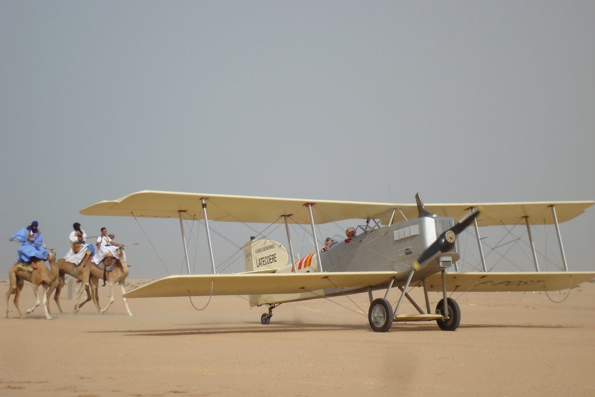 In 2010, former rally director Eugène Bellet flew a reproduction of a Breguet XIV – one of the workhorses of the original Aéropostale line – from Toulouse to Tarfaya.  This photo shows the plane at Tarfaya.