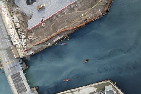 A balloon photo of the Gowanus Canal in Brooklyn, string clearly visible at left.