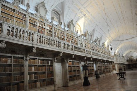 Mafra Palace Library 