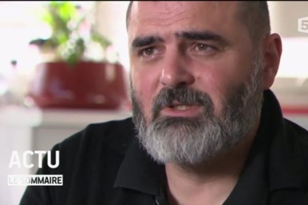 Frédéric Desnard, a former French managerial worker, is suing his old company for boring him.