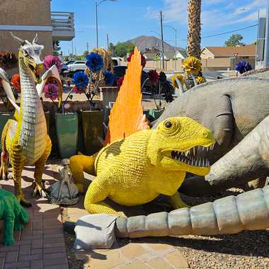 Statues at the Dinosaur House.