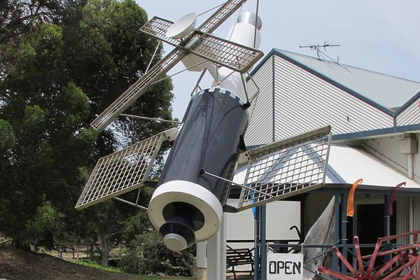 Model of Skylab outside Esperance Museum.