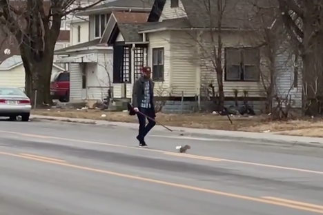 A Good Man Removed a Cereal Bowl From This Blinded Squirrel's Head
