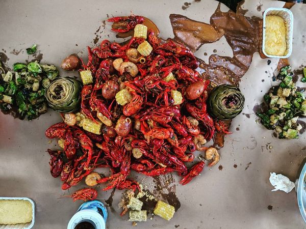 How to Make The Best Viet-Cajun Crawfish - FeedMi Recipes