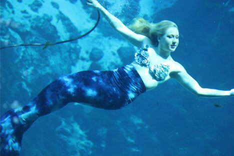 The performances include a rendition of ‘The Little Mermaid.’