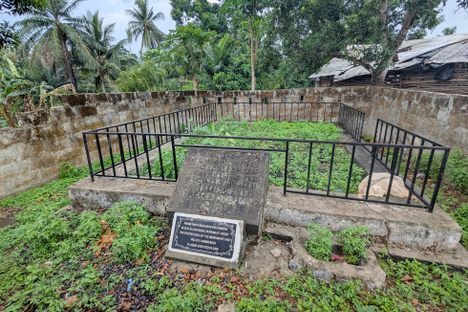 Madam Yoko’s gravesite.