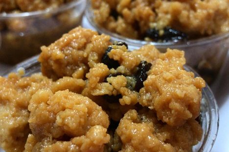 The sweet dish is often topped with raisins.