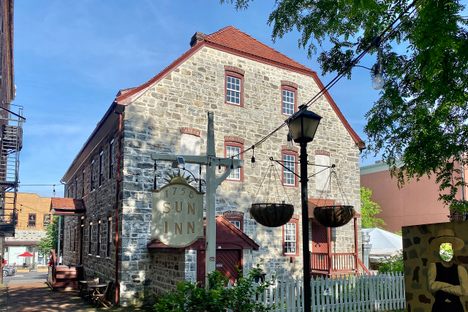 1758 Sun Inn