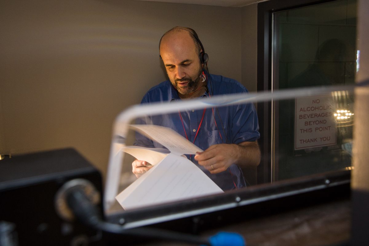 Kantor notes down the songs he learned tonight.