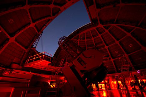 Looking Across the Universe at a California Telescope Open to the Public