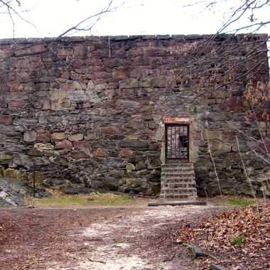 碉堡。