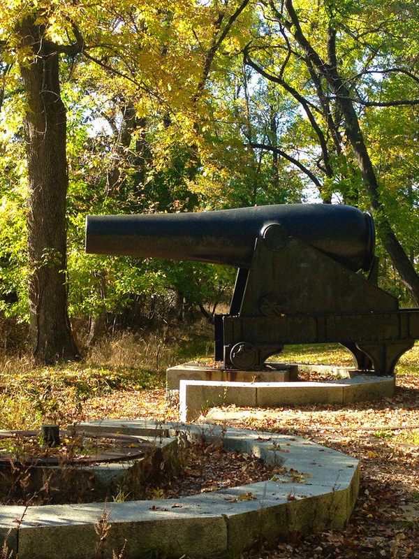 These Civil War guns are located at Fort Washington in Maryland. 