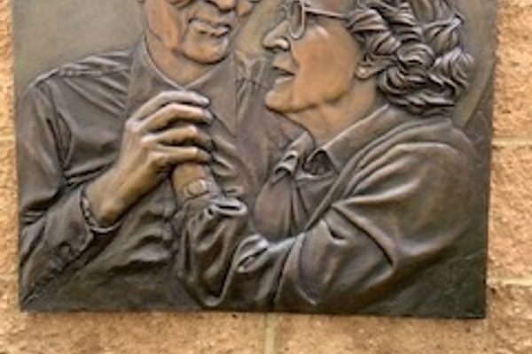 Ted and Mabel Thompson bronze relief.