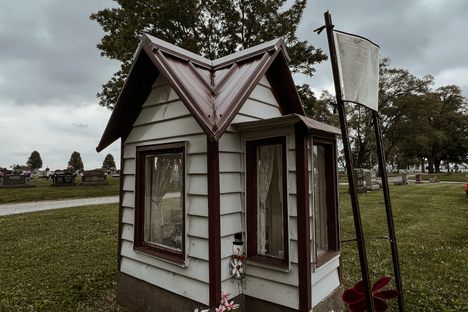 Lova Cline’s Dollhouse Grave 