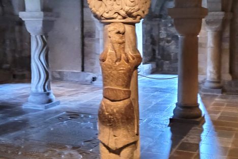 Giant Finn beneath Lund Cathedral.