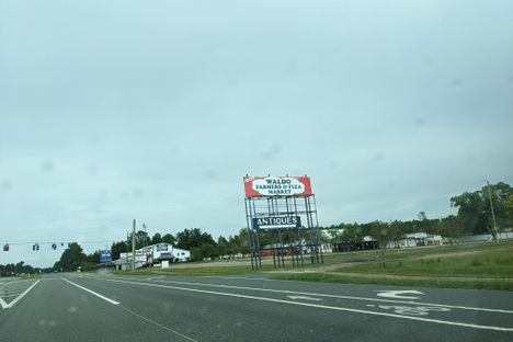 Waldo Farmer's and Flea Market
